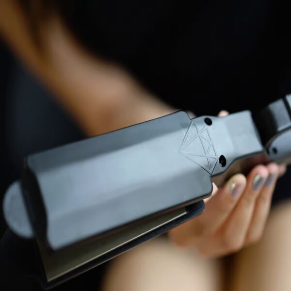 2025 New Ceramic Tourmaline Ionic Flat Iron Hair Straightener