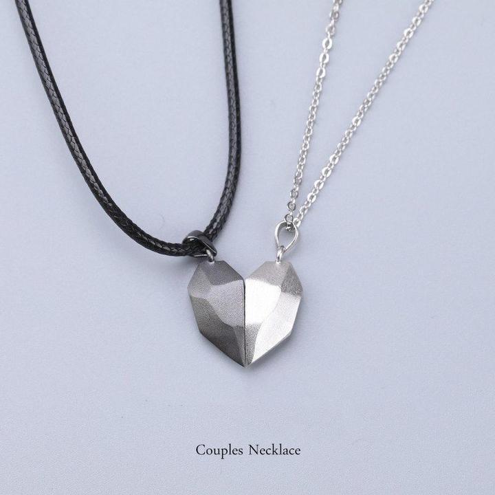 Magnet Love Matching Necklace 2pcs