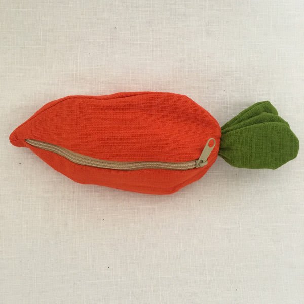 Hide and Seek Bunnies in Carrot Pouch